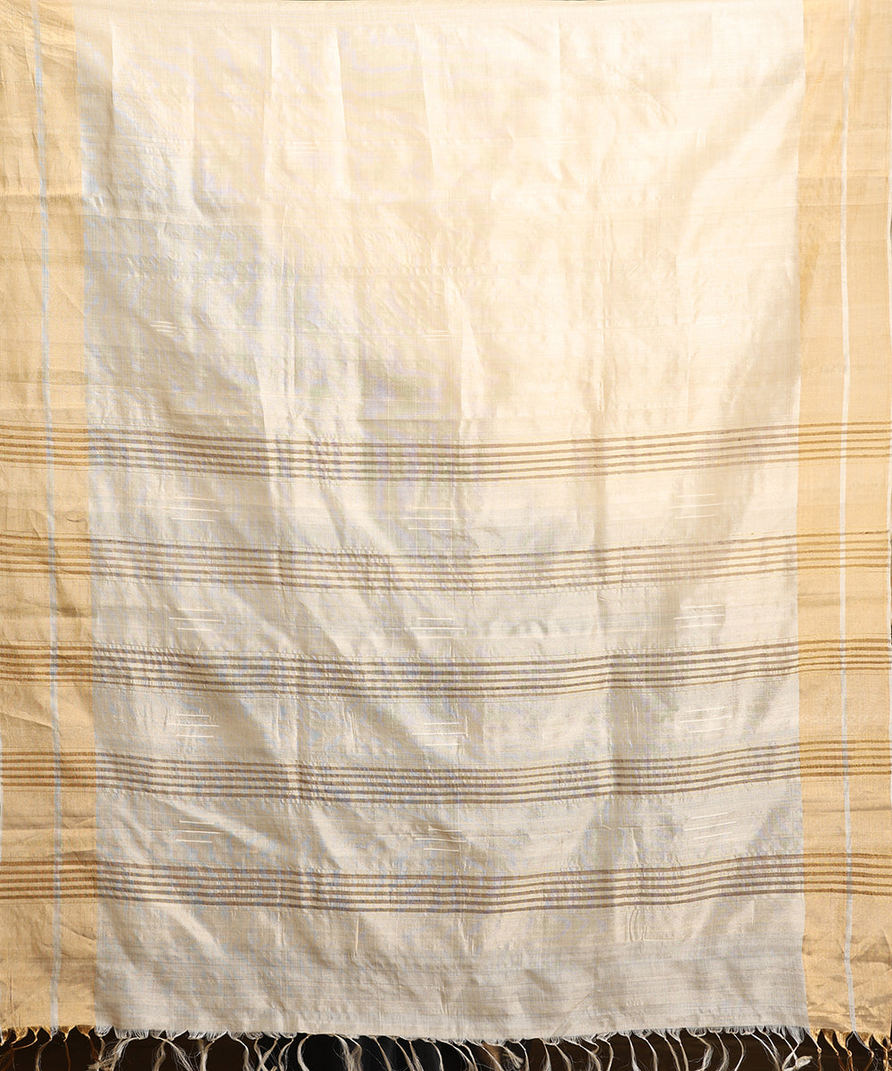 Off-White_Handloom_Pure_Kosa_Silk_Saree_With_Golden_Border_WeaverStory_05