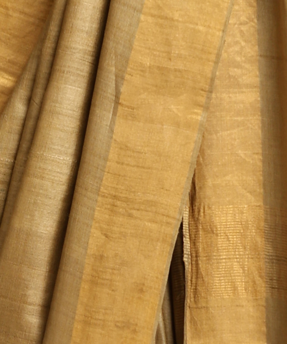Dark_Beige_Handloom_Pure_Kosa_Silk_Saree_With_Gold_Border_WeaverStory_04