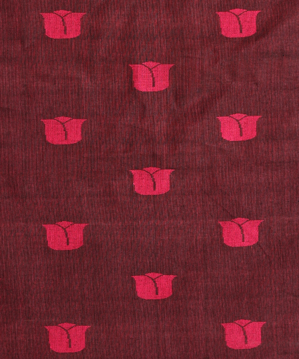 Handloom_Pink_Pure_Kosa_Silk_Saree_With_Lotus_Motifs_On_Pallu_WeaverStory_06