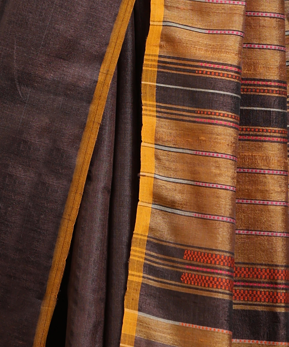 Handloom_Coke_Brown_Kosa_Silk_Saree_With_Kantha_Stitch_WeaverStory_04