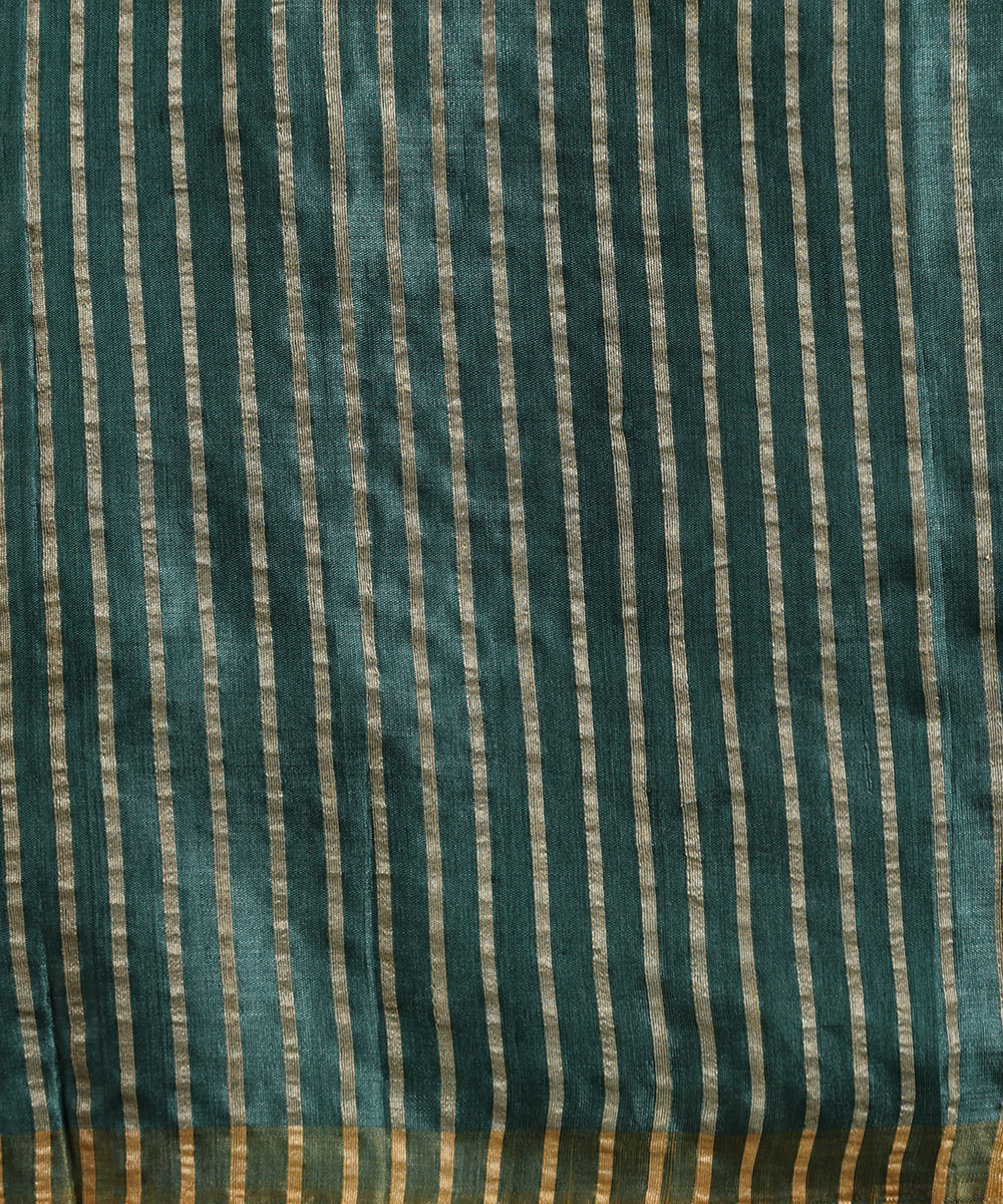 Handloom_Green_Kosa_Silk_Saree_With_Temple_Design_In_Offwhite_WeaverStory_05