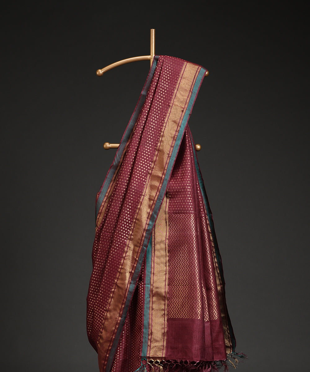 Wine_Handloom_Kosa_Silk_Saree_With_All_Over_Golden_Booti_WeaverStory_02