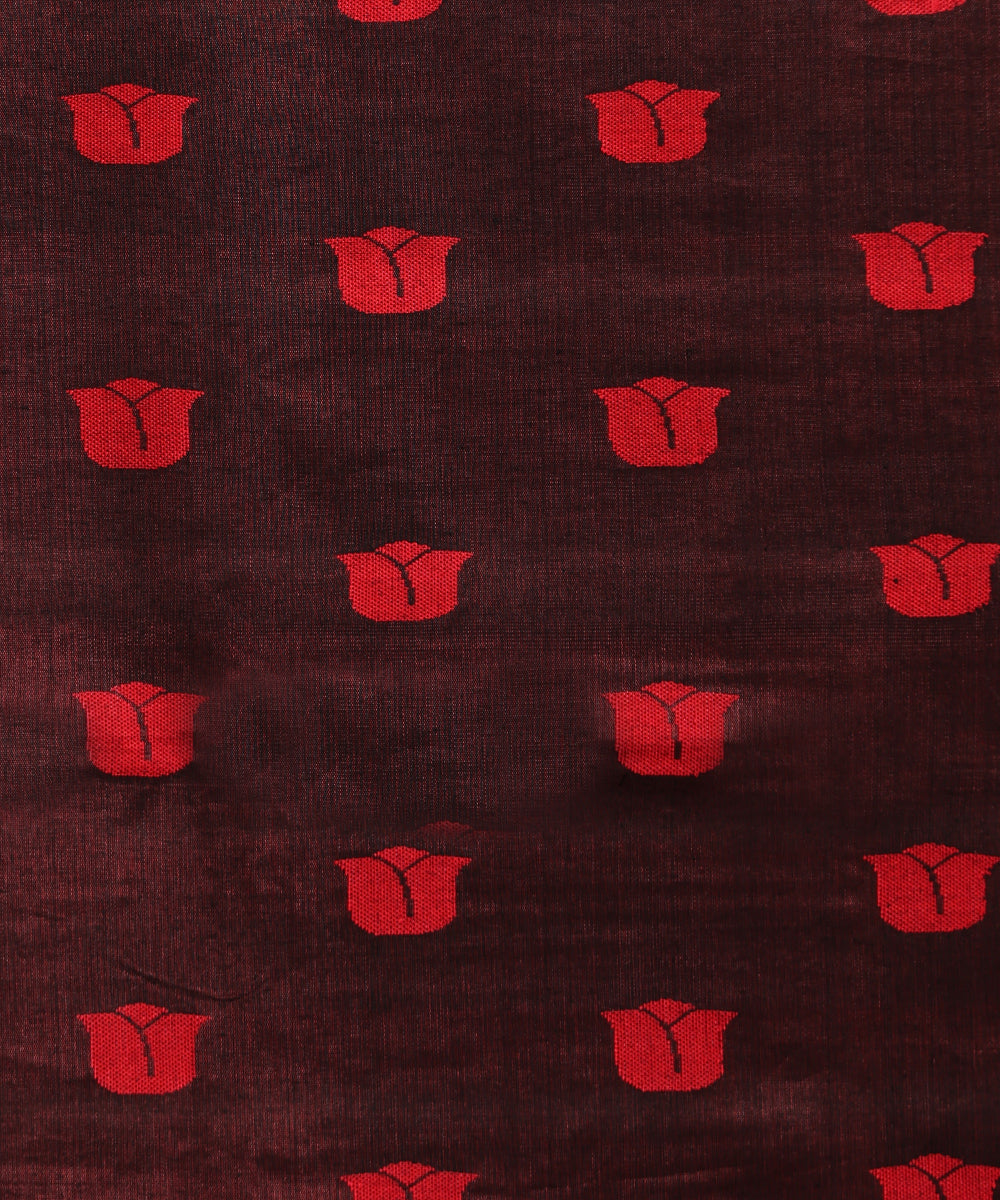 Red_Handloom_Plain_Pure_Kosa_Silk_Saree_With_Lotus_Motifs_WeaverStory_05