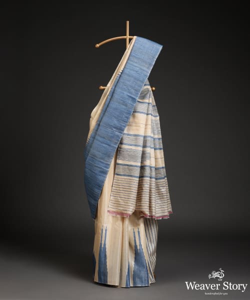 Beige_Handloom_Pure_Kosa_Silk_Saree_With_Stripes_And_Temple_In_Blue_WeaverStory_01