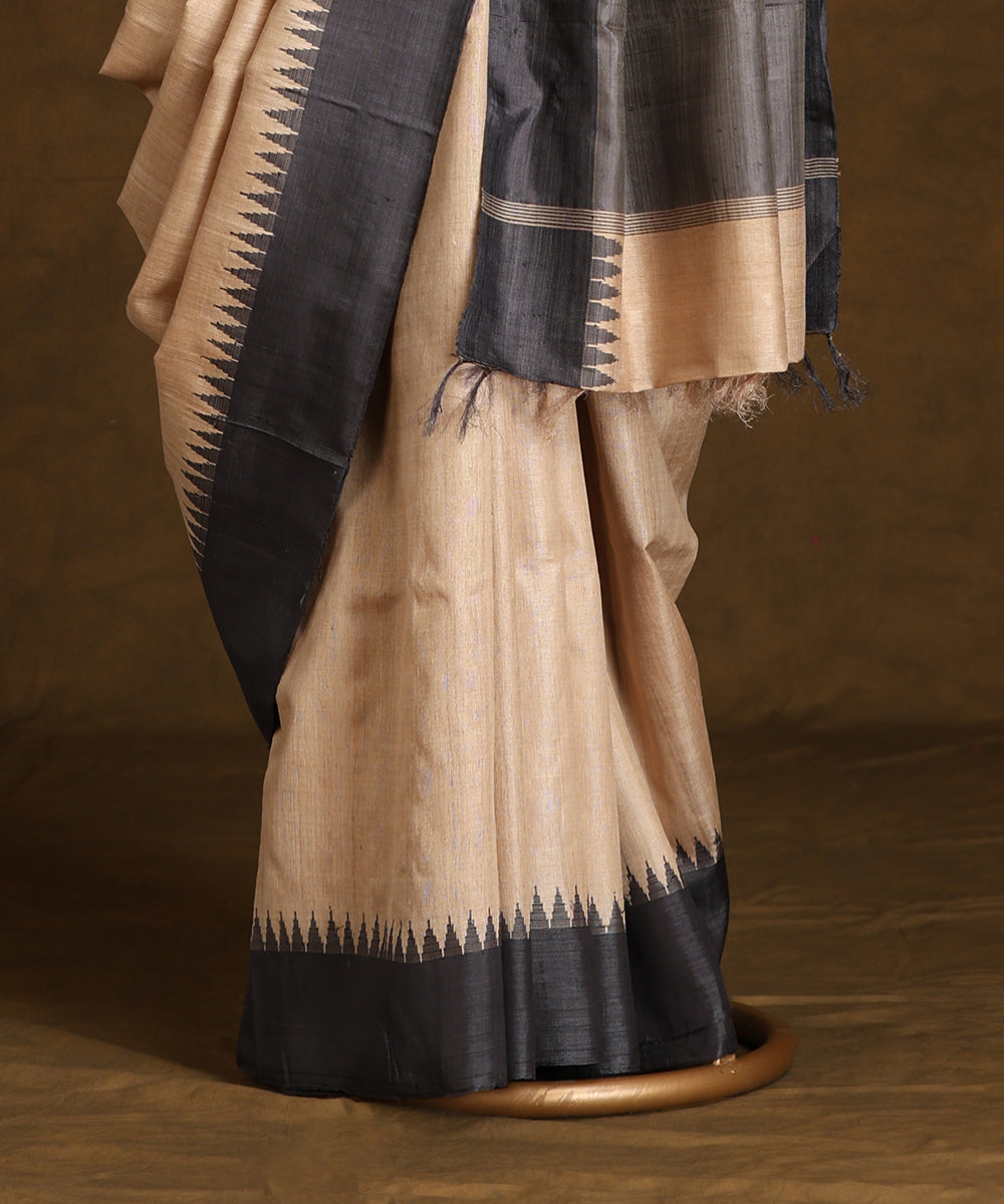 Beige_Handloom_Pure_Kosa_Silk_Saree_With_Grey_Temple_Border_WeaverStory_03