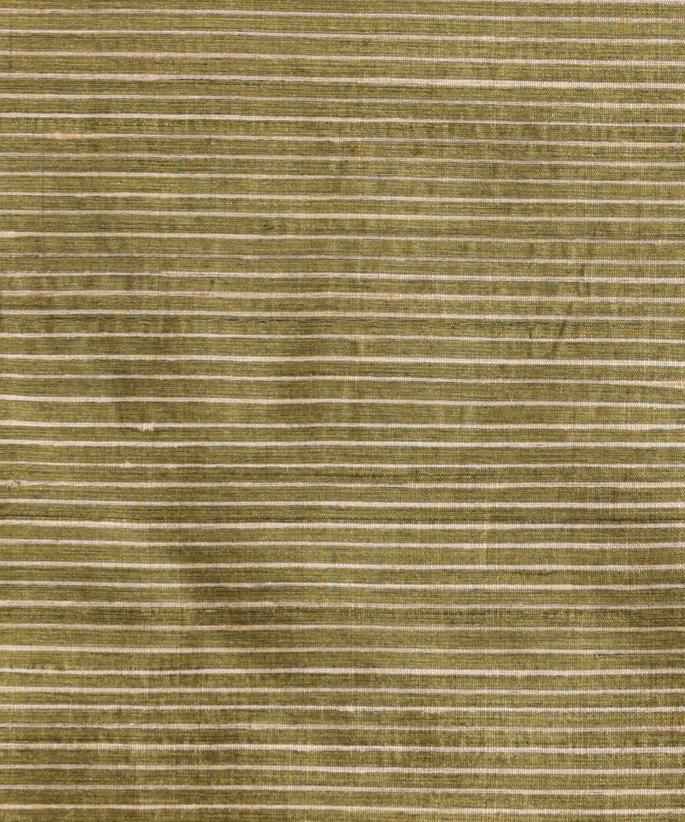 Olive_Handloom_Pure_Kosa_Silk_Saree_With_Beige_Temple_Border_And_Pallu_WeaverStory_06