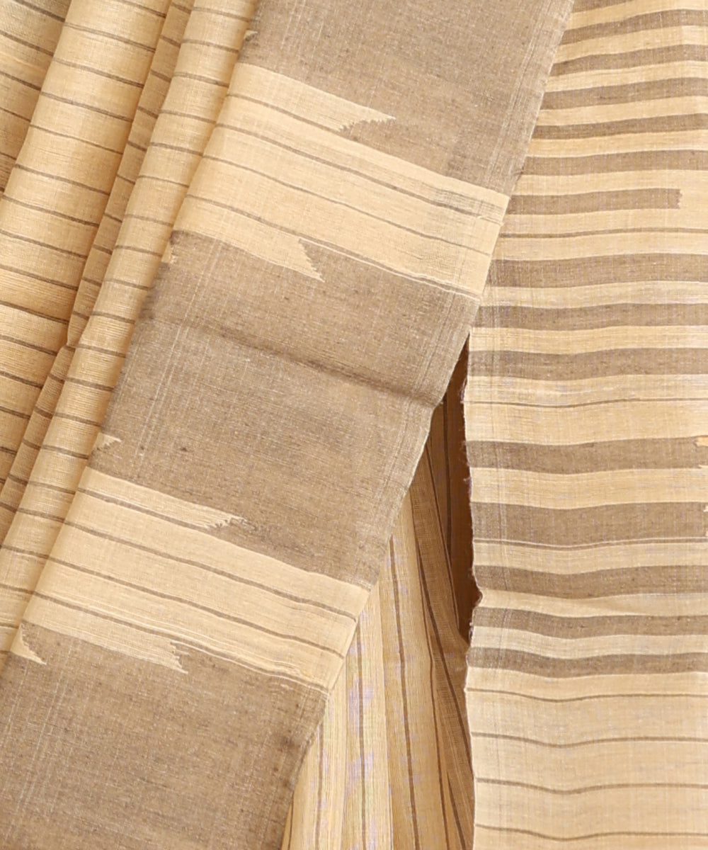 Beige_Handloom_Pure_Kosa_Silk_Saree_With_Temple_Border_WeaverStory_04