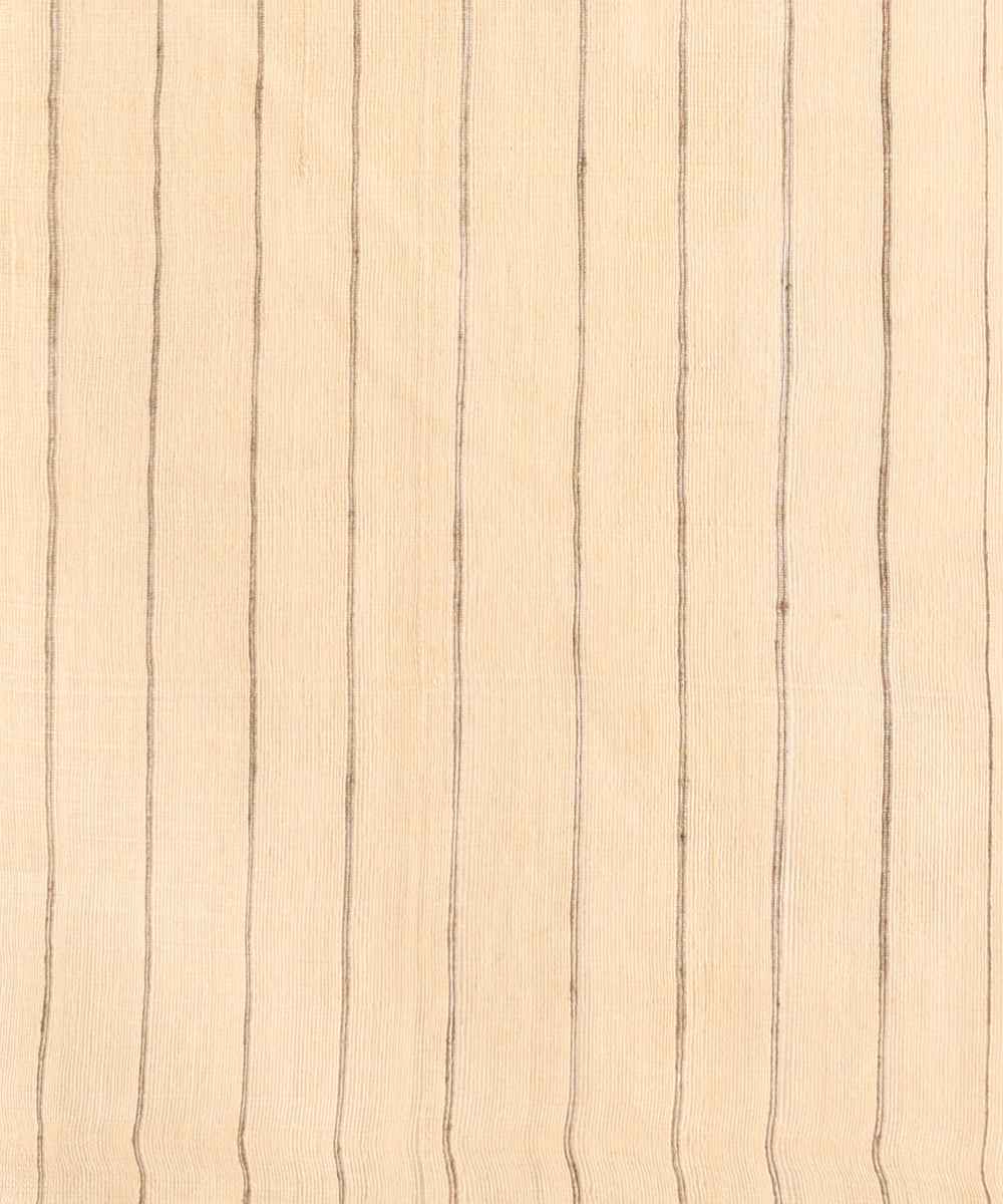 Beige_Handloom_Pure_Kosa_Silk_Saree_With_Temple_Border_WeaverStory_06