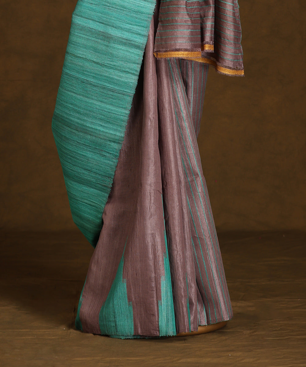 Mauve_Handloom_Pure_Kosa_Silk_Saree_With_Blue_Temple_Border_WeaverStory_03