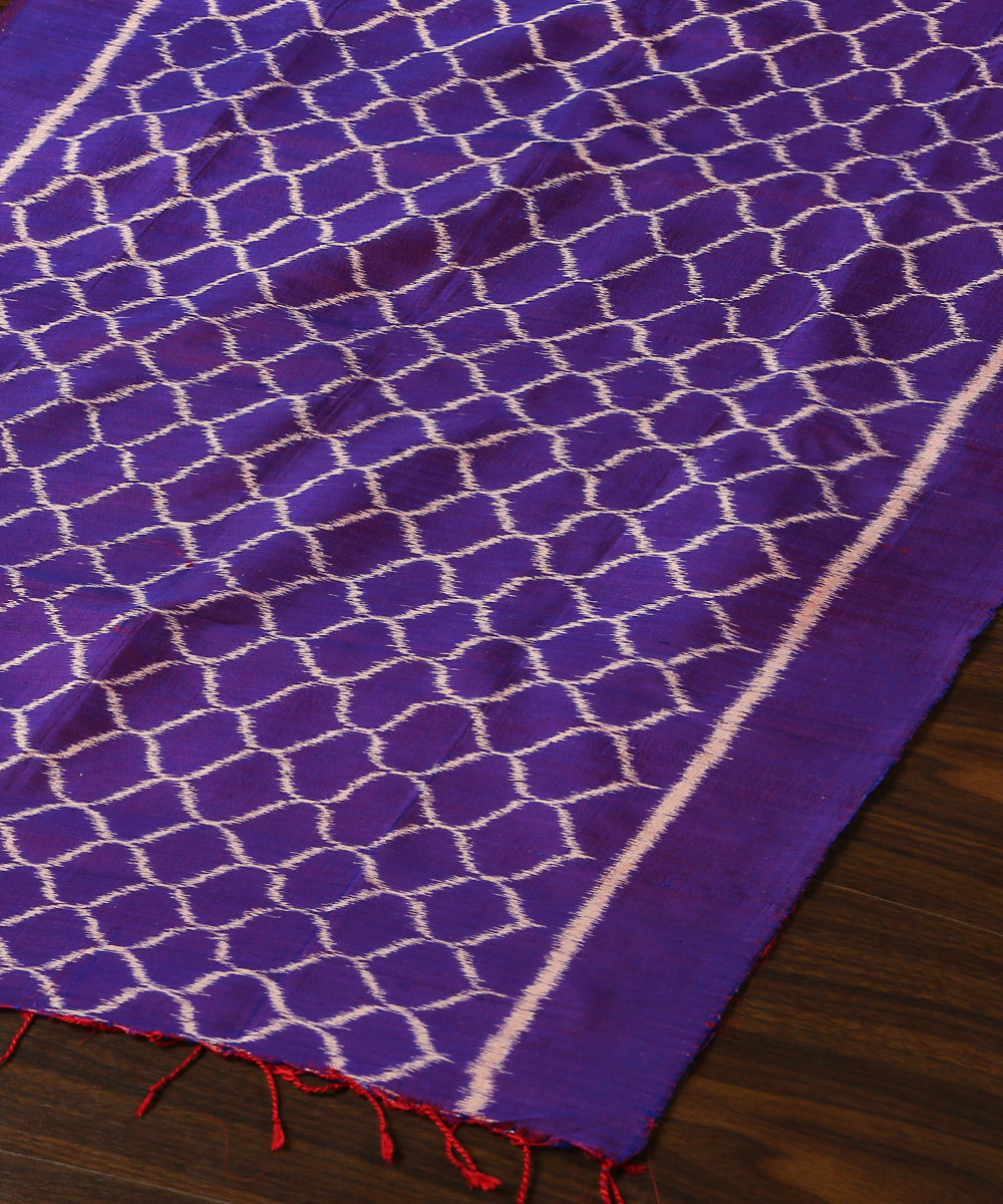Purple_Handloom_Pure_Mulberry_Silk_Single_Ikat_Stole_WeaverStory_03