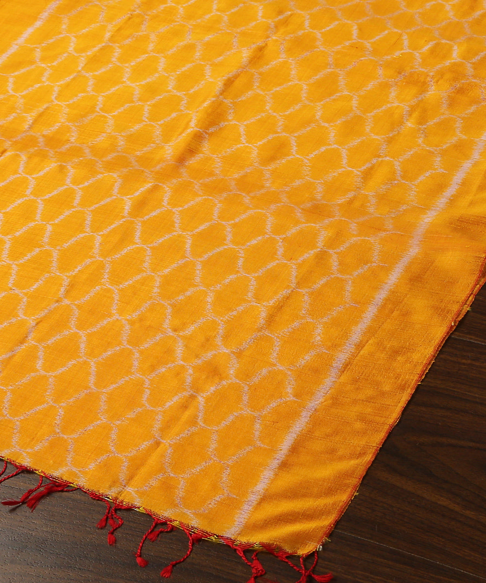 Yellow_Handloom_Pure_Mulberry_Silk_Single_Ikat_Stole_WeaverStory_03