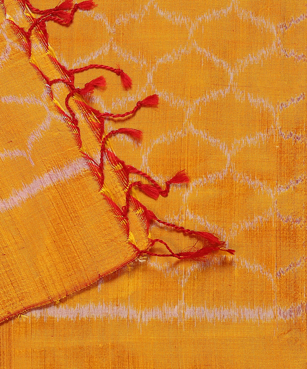 Yellow_Handloom_Pure_Mulberry_Silk_Single_Ikat_Stole_WeaverStory_04