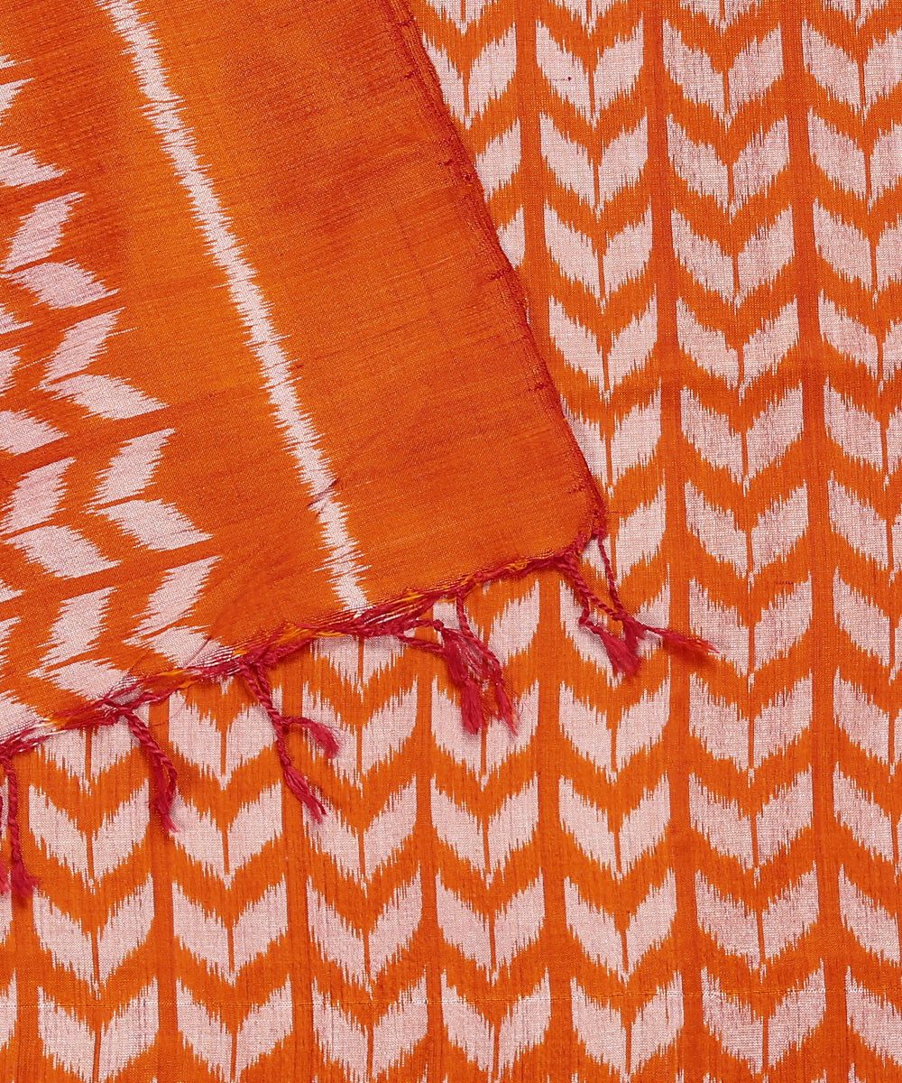 Orange_Handloom_Pure_Mulberry_Silk_Single_Ikat_Stole_WeaverStory_04