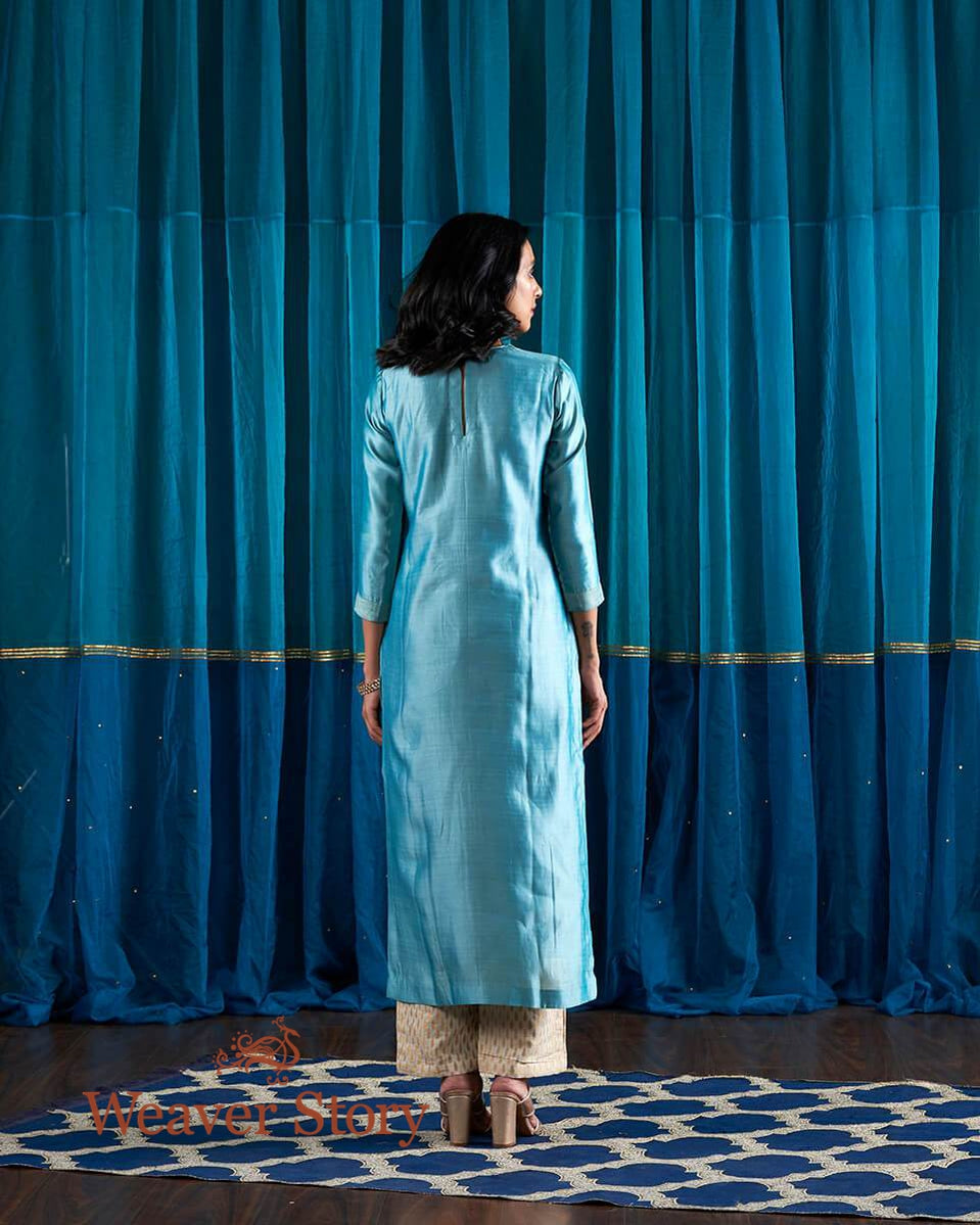 Sage_Green_Pintux_Tunic_with_White_Brocade_Pants_WeaverStory_02