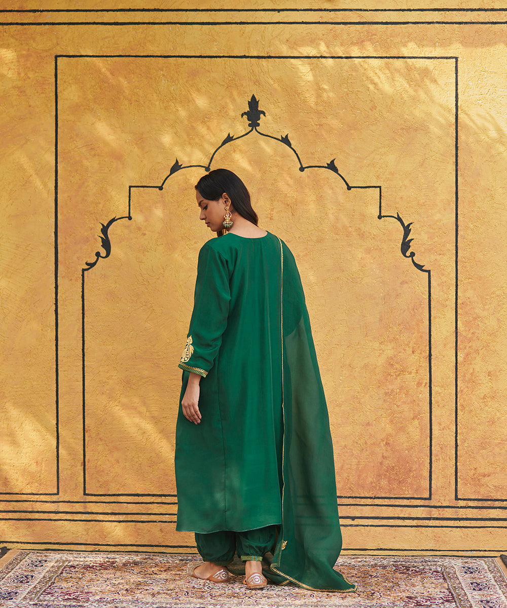 Bottle_Green_Pure_Silk_Tilla_Hand_Embroidered_Suit_With_Pants_And_Dupatta_WeaverStory_03