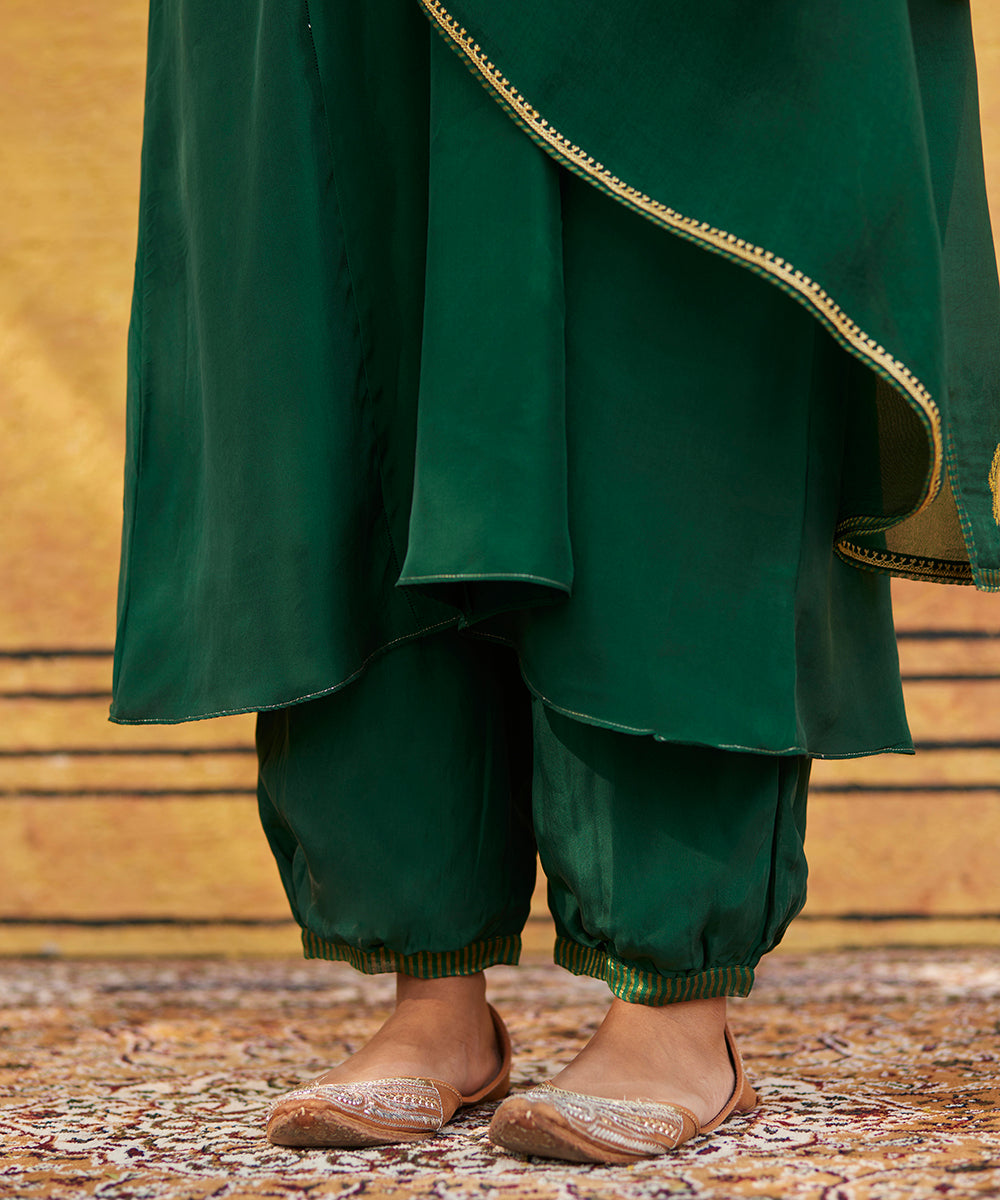 Bottle_Green_Pure_Silk_Tilla_Hand_Embroidered_Suit_With_Pants_And_Dupatta_WeaverStory_06