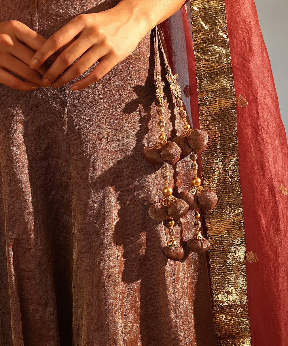 Brown_Handcrafted_Tissue_Silk_Kalidaar_Lehenga_Set_With_Organza_Dupatta_WeaverStory_07