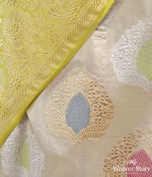 Offwhite_meenakari_boota_saree_with_yellow_kadhiyal_border_WeaverStory_03