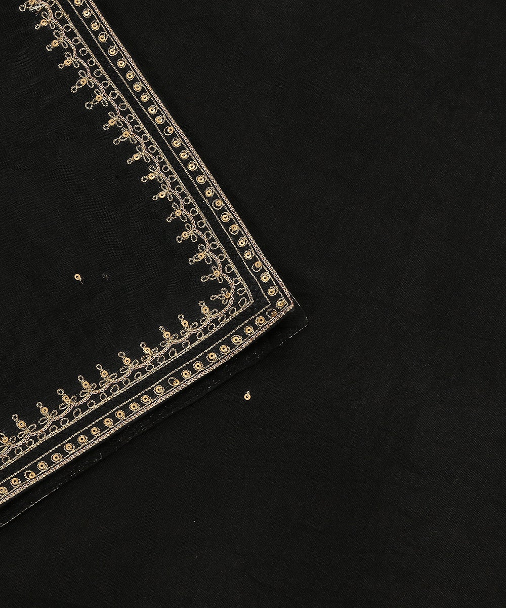 Black_Handloom_Organza_Dupatta_with_Aari_Embroidery_Border_WeaverStory_04