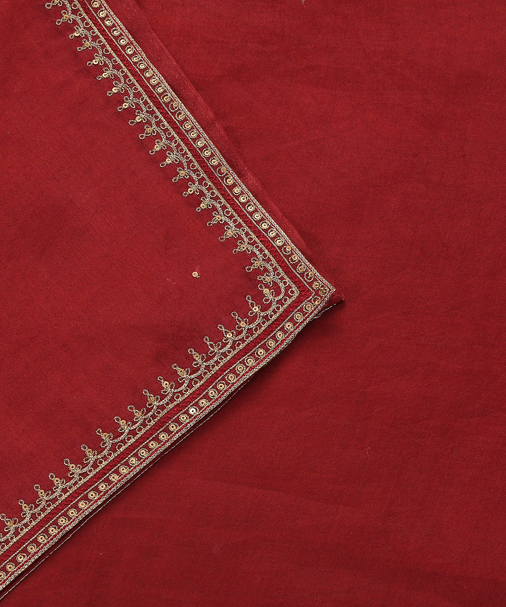 Handloom_Maroon_Organza_Dupatta_with_Zardozi_Aari_Border_WeaverStory_04