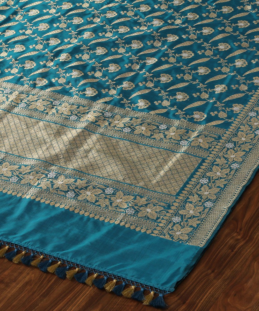 Teal_Blue_Handloom_Pure_Katan_Silk_Kadhwa_Jangla_Banarasi_Dupatta_WeaverStory_04