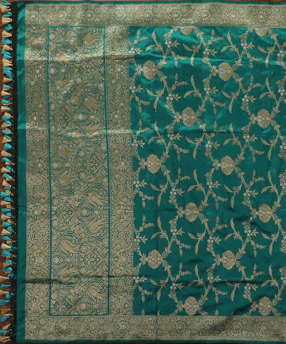 Teal_Green_Handloom_Katan_Silk_Kadhwa_Jangla_Banarasi_Dupatta_WeaverStory_02