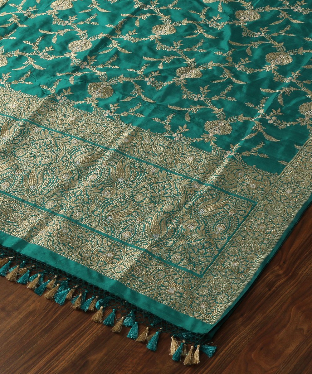 Teal_Green_Handloom_Katan_Silk_Kadhwa_Jangla_Banarasi_Dupatta_WeaverStory_04
