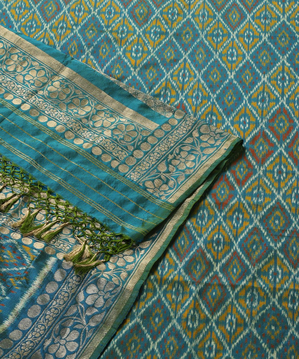 Aqua_Blue_Handloom_Pure_Silk_Ashawali_Patola_Dupatta_with_Floral_Border_WeaverStory_04