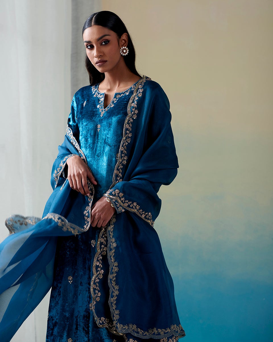Teal_Pure_Velvet_Hand_Embroidered_Zardozi_Kurta_Set_with_Farshi_Pants_and_Organza_Dupatta_WeaverStory_01