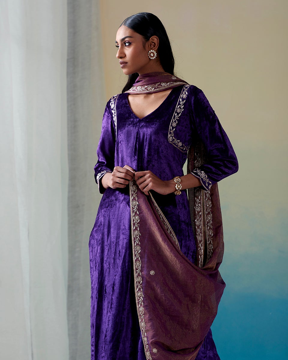 Purple_Pure_Velvet_Hand_Embroidered_Zardozi_Kurta_Set_with_Farshi_Pants_and_Tissue_Dupatta_WeaverStory_01