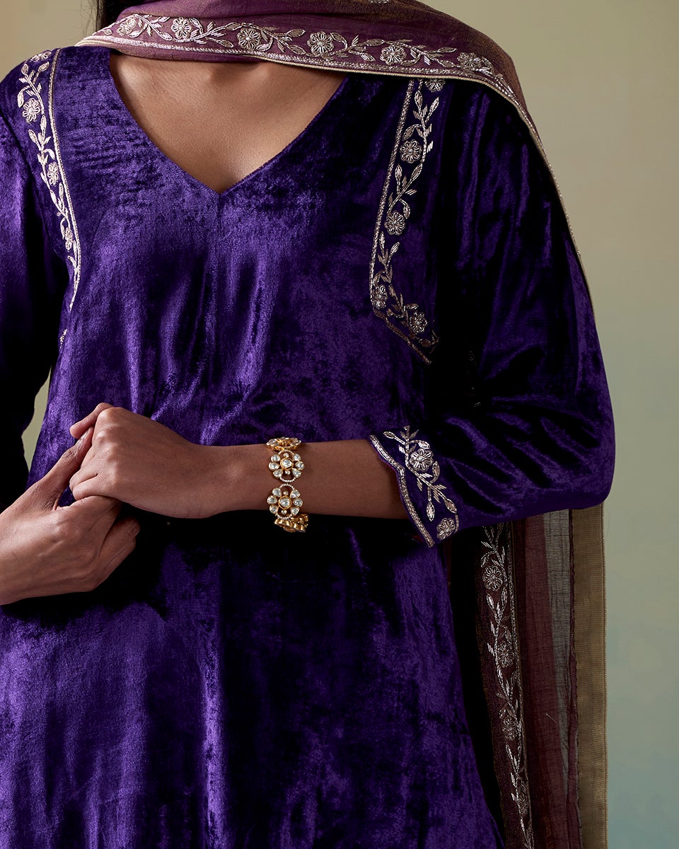 Purple_Pure_Velvet_Hand_Embroidered_Zardozi_Kurta_Set_with_Farshi_Pants_and_Tissue_Dupatta_WeaverStory_03