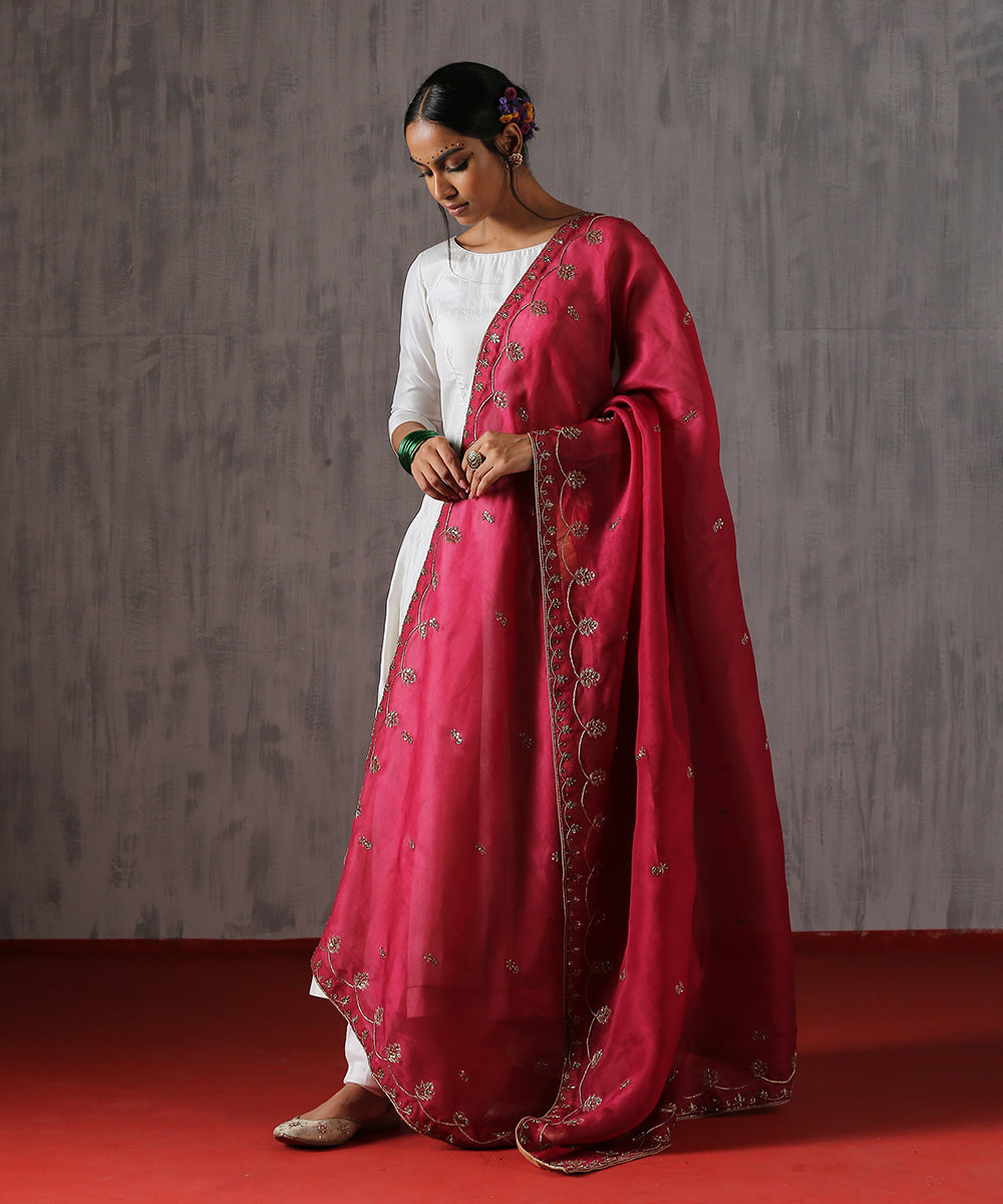 Maroon_Handloom_Organza_Dupatta_with_Zardozi_border_WeaverStory_01
