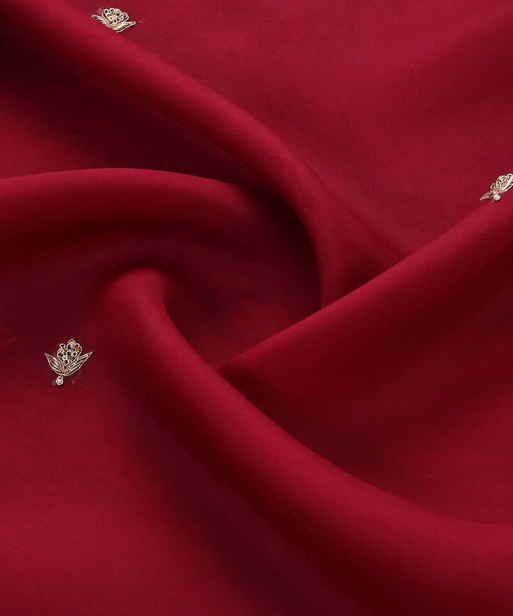 Fuchsia_Organza_Dupatta_with_Zardozi_Border_and_floral_booti_WeaverStory_05