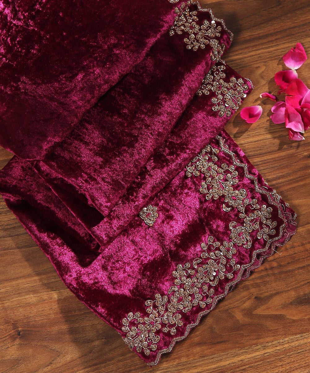 Plum_Velvet_Dupatta_with_Hand_Embroidered_Zardozi_WeaverStory_01