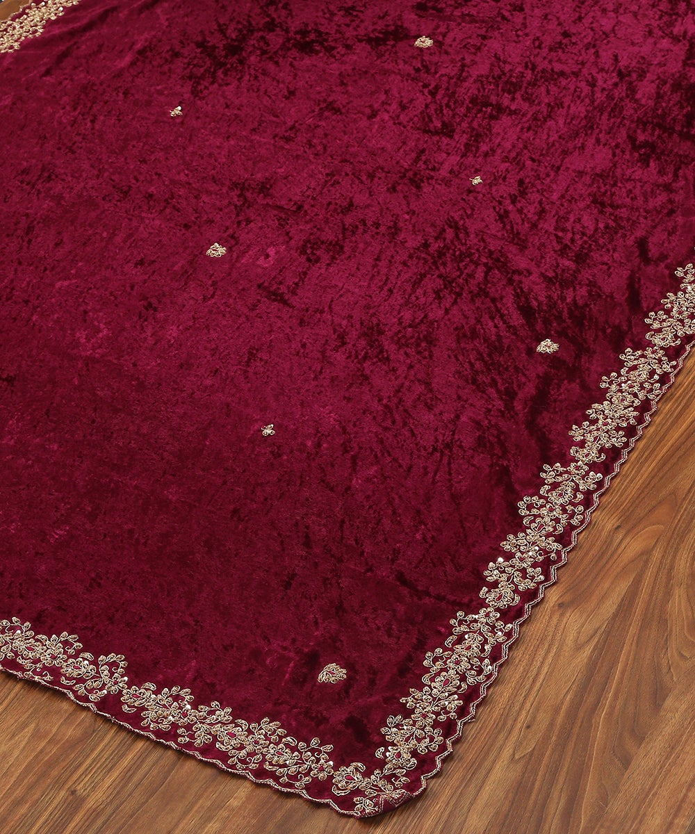 Plum_Velvet_Dupatta_with_Hand_Embroidered_Zardozi_WeaverStory_03