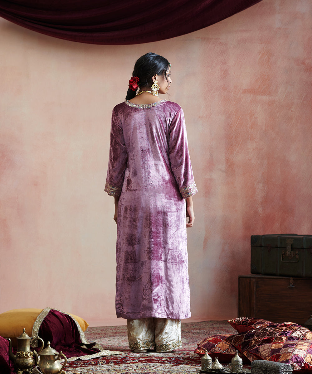 Hand_Embroidered_Plum_Kurta_With_Beige_Farshi_And_Organza_Dupatta_WeaverStory_07