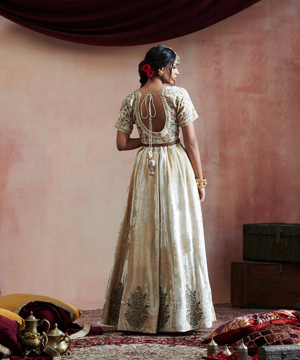 Hand_Embroidered_Beige_Velvet_Skirt_With_Blouse_And_Pink_Organza_Duptta_WeaverStory_07