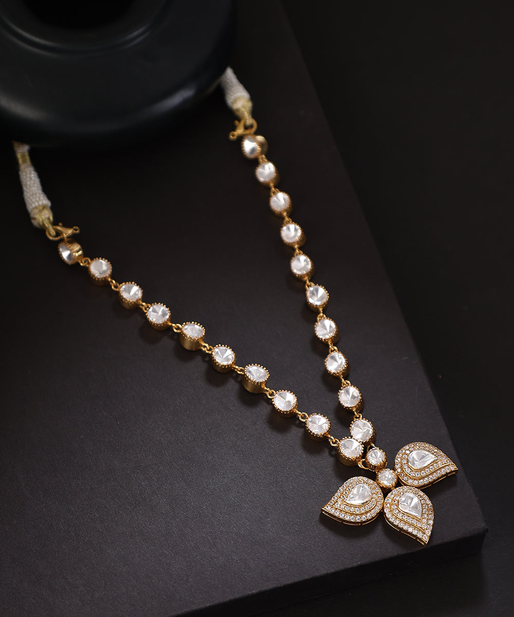 Devank_Handcrafted_Pure_Silver_Necklace_With_Moissanite_Polki_WeaverStory_01