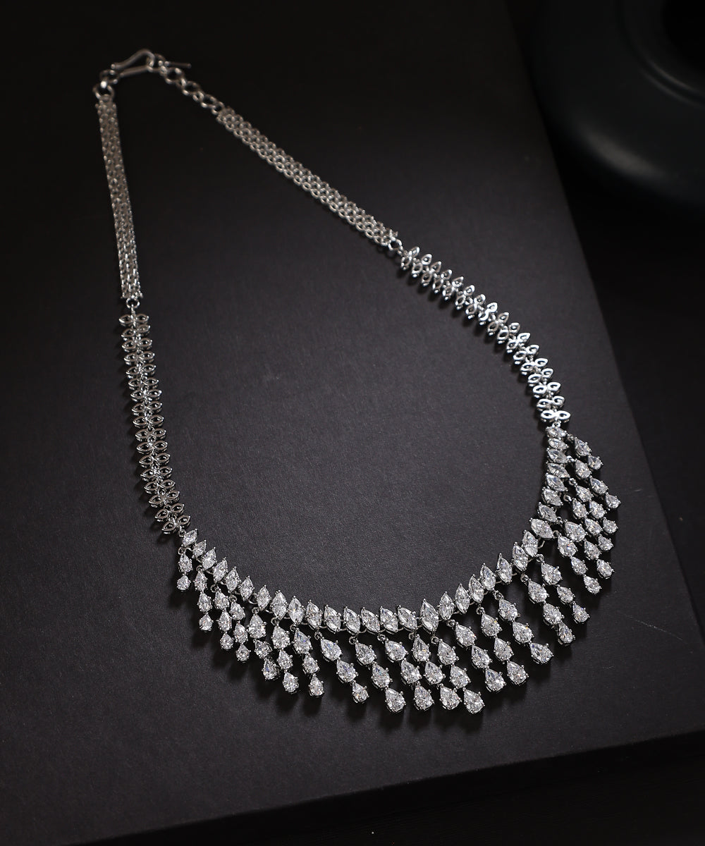 Gaurang_Handcrafted_Pure_Silver_Necklace_With_Semi_Precious_Stones_WeaverStory_01