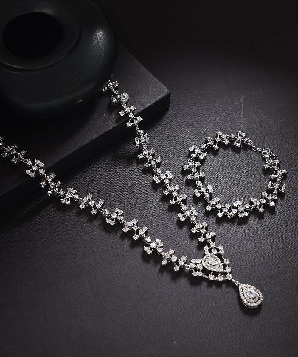 Padmaj_Handcrafted_Pure_Silver_Necklace_With_Semi_Precious_Stones_WeaverStory_01