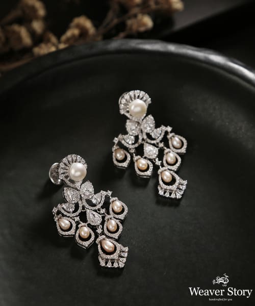 Jhoomar_Earrings_Handcrafted_In_Pure_Silver_With_Swarovski_WeaverStory_01