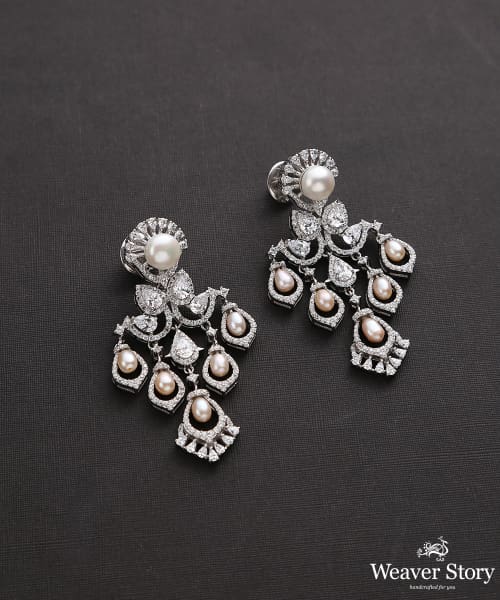 Jhoomar_Earrings_Handcrafted_In_Pure_Silver_With_Swarovski_WeaverStory_02
