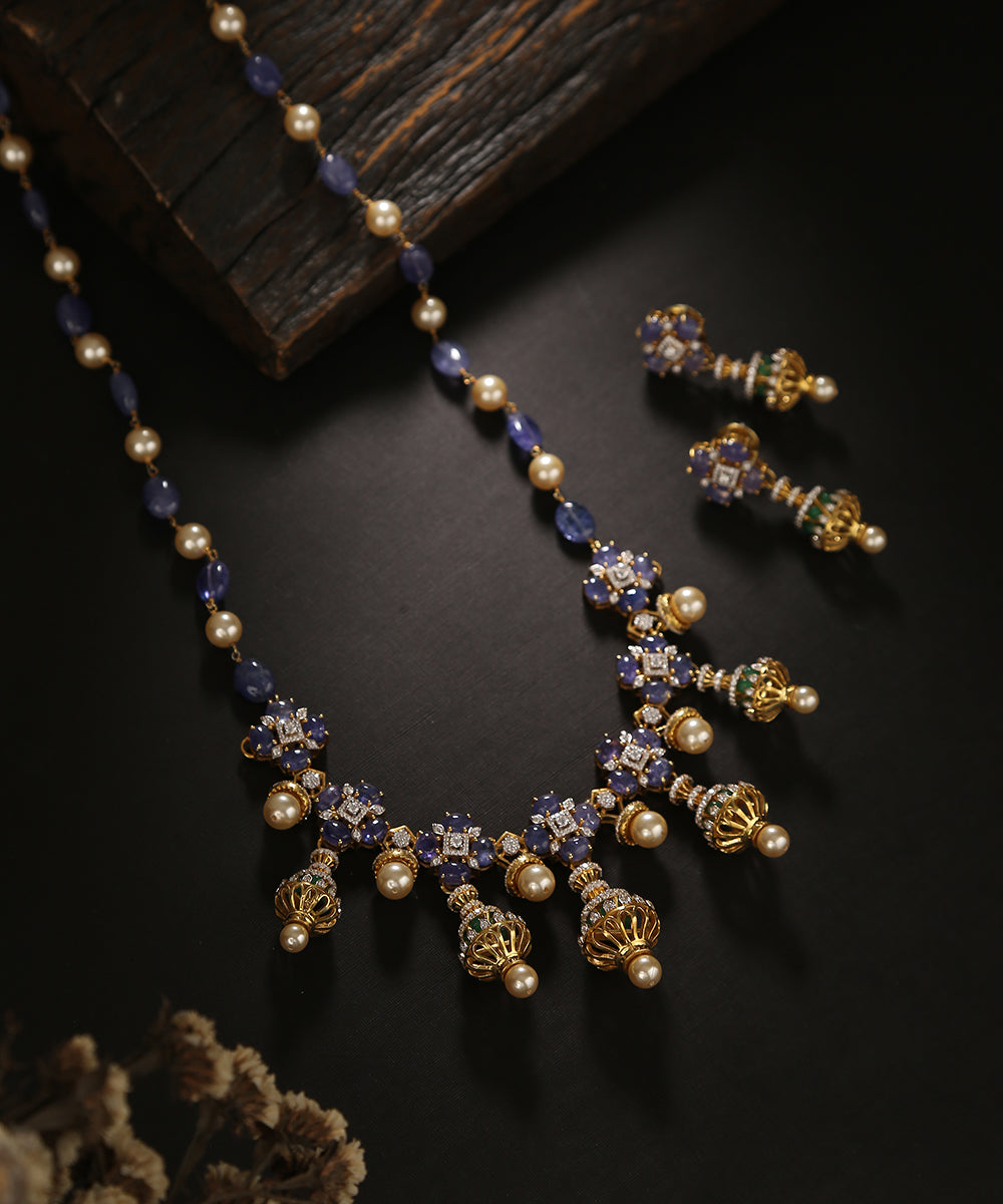 Pinjar_Necklace_Set_With_Swarovski_Handcrafted_In_Pure_Silver_WeaverStory_01