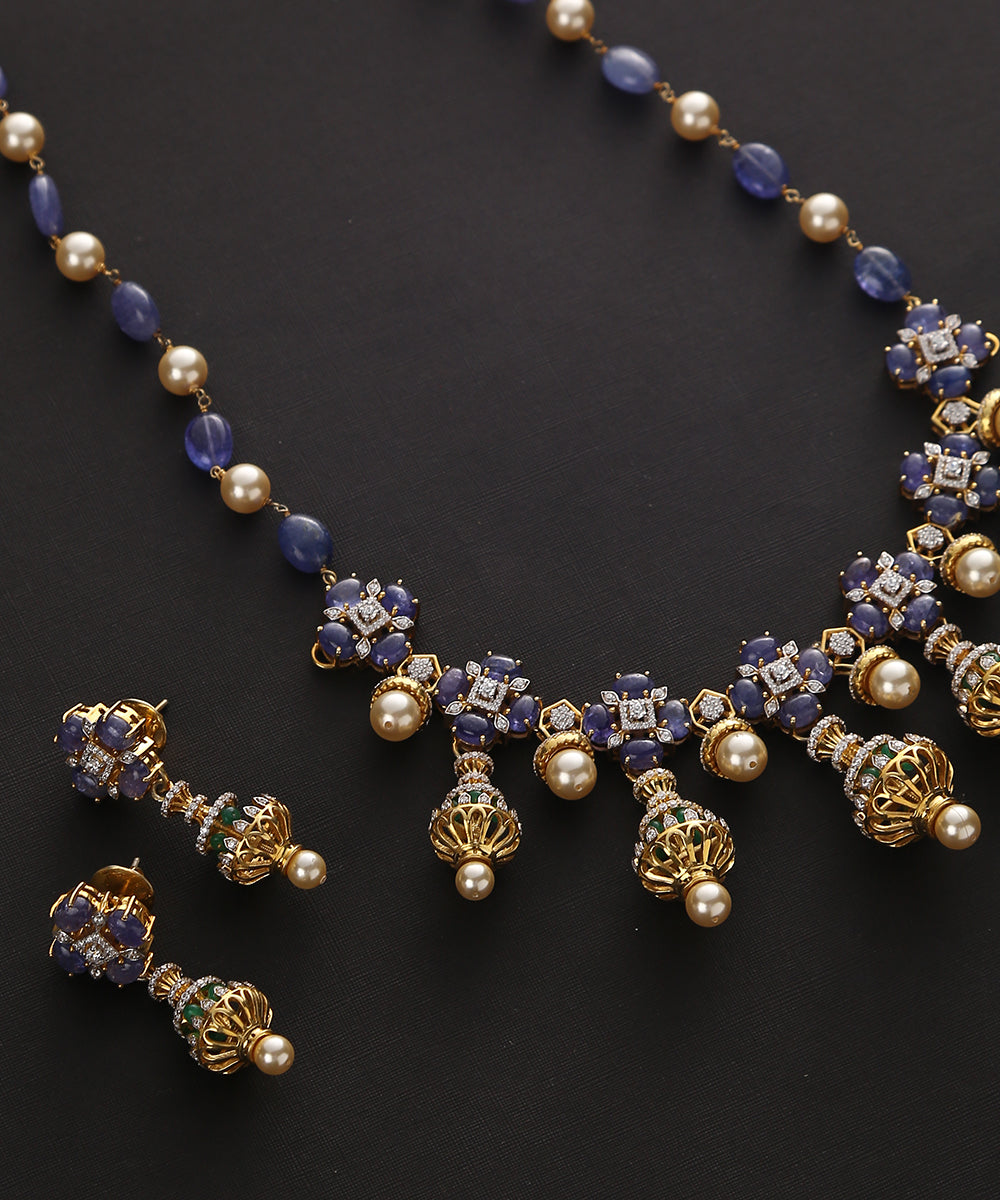 Pinjar_Necklace_Set_With_Swarovski_Handcrafted_In_Pure_Silver_WeaverStory_04