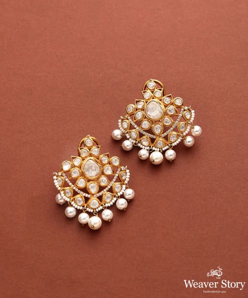 Sia_Pure_Silver_Handcrafted_with_Moissanite_Polki_Earring_WeaverStory_02