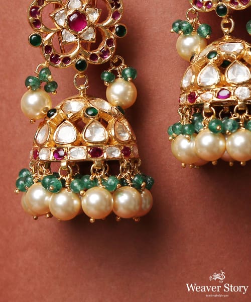 Kaanchana_Handcrafted_Earrings_with_Moissanite_Polki_WeaverStory_03