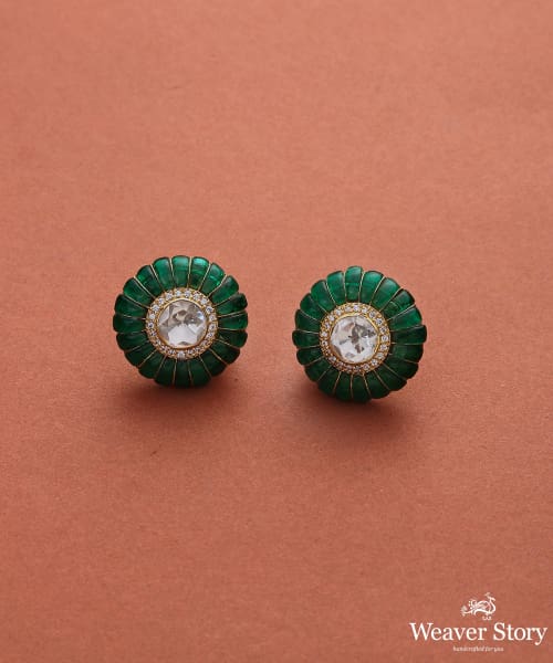 Kaira_Pure_Silver_Stud_Earring_with_Moissanite_Polki_WeaverStory_02