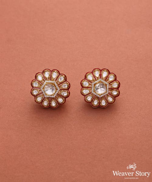 Taara_Handcrafted_Stud_Earring_with_Moissanite_Polki_and_Pure_Silver_WeaverStory_02