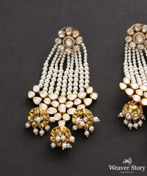 Jhalak_Earrings_With_Moissanite_Polki_Handcrafted_In_Pure_Silver_WeaverStory_03