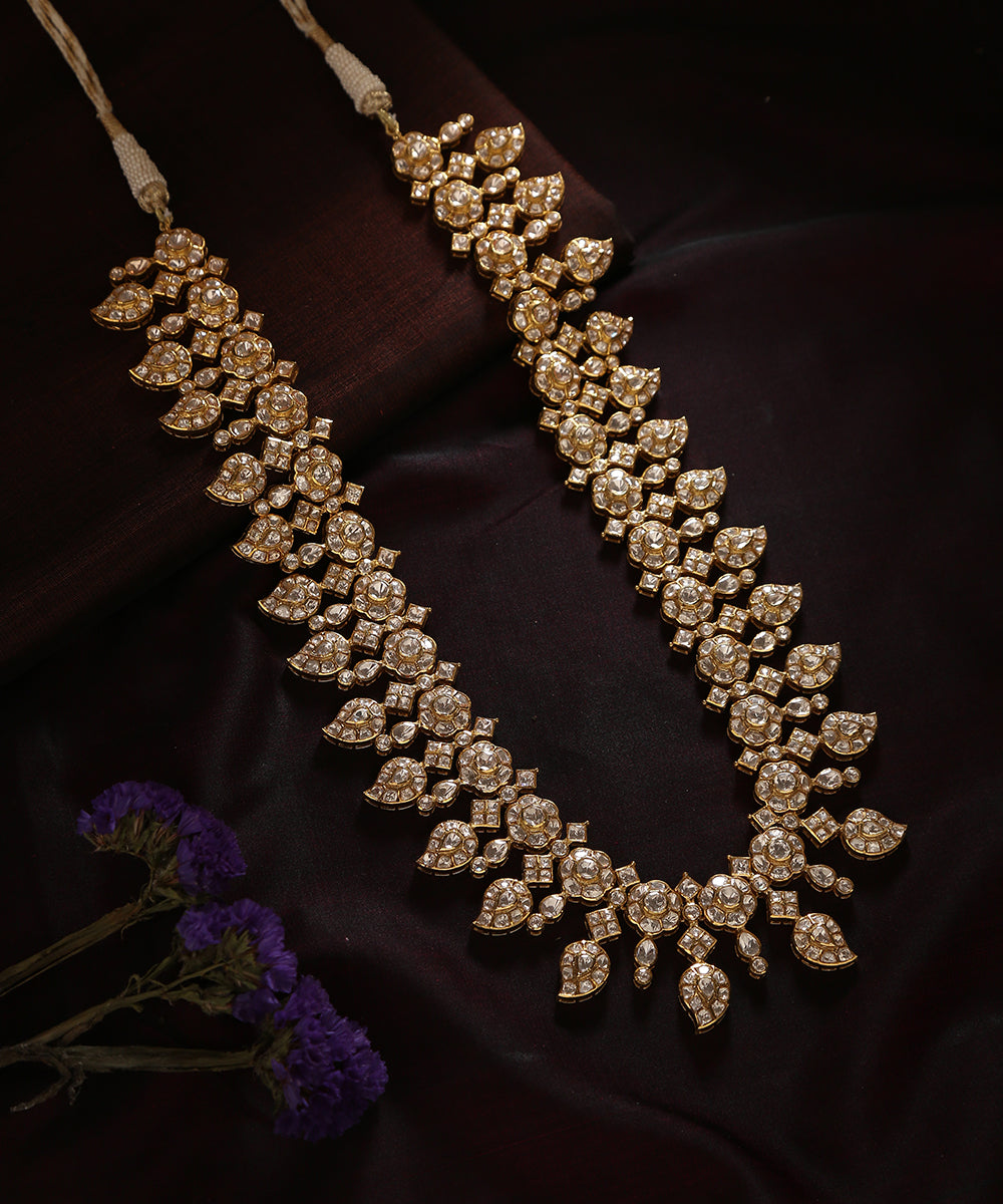 Yusra_Handcrafted_Pure_Silver_Necklace_With_Moissanite_Polki_WeaverStory_01